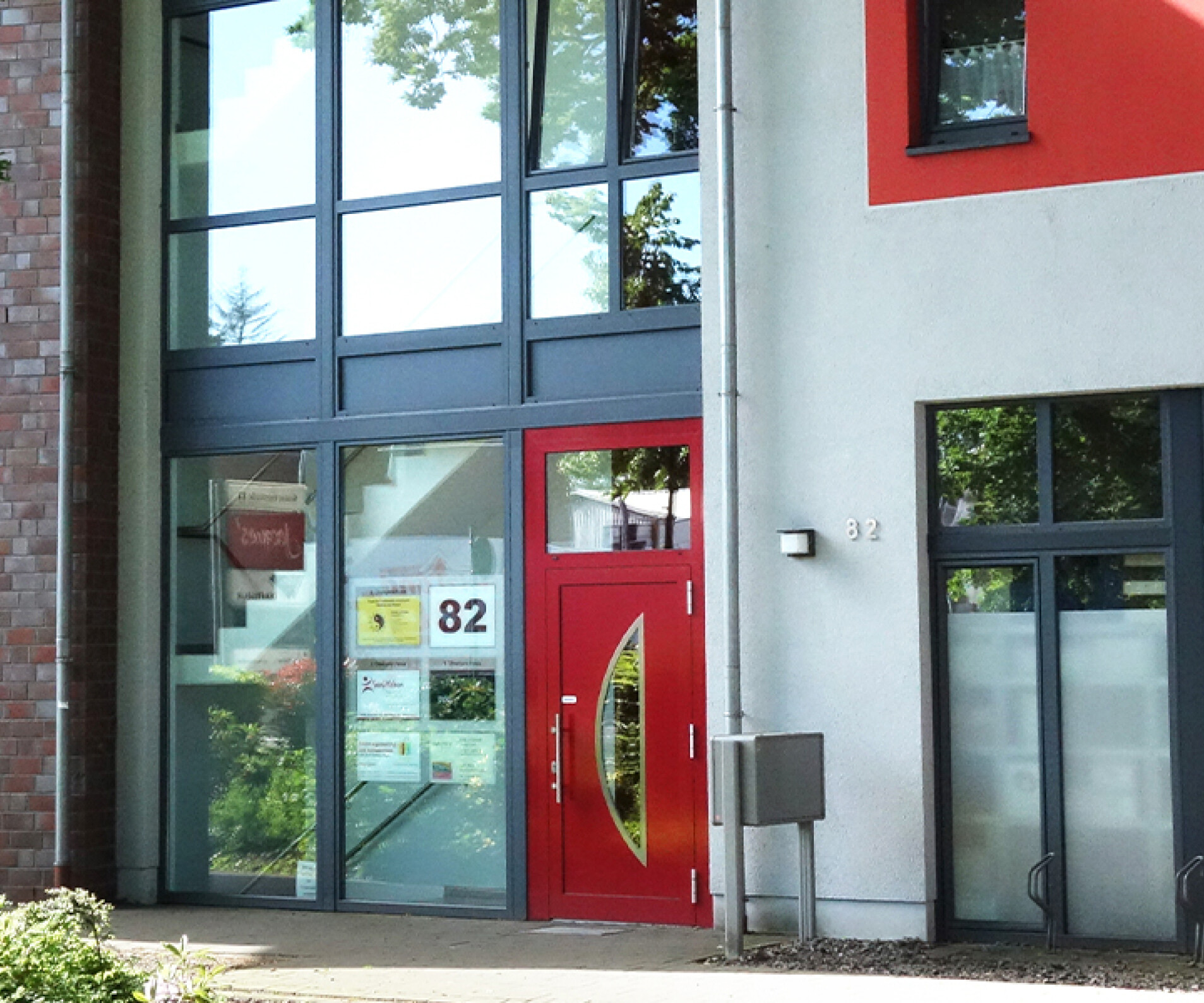 unternehmen-holding-l.jpg